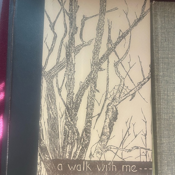 Gwen Frostic 7 books - Picture 6 of 14